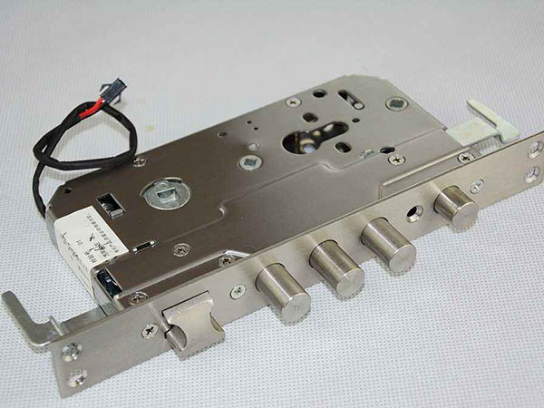 铁岭24小时上门开锁公司